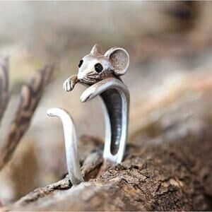 Mouse Silhouette Animal Ring Silver Tone Adjustable Size Minimalist Jewelry New